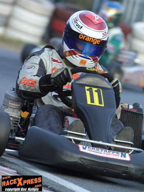 Jos traint nog vaak in de kart