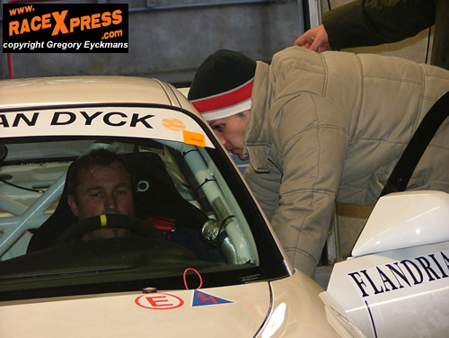 Georg Severich achter het stuur van de Carrera Cup
