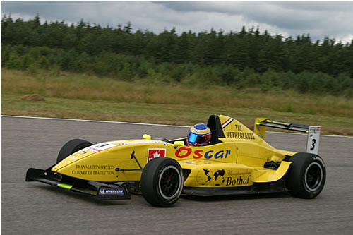 Oscar Wilkens in actie