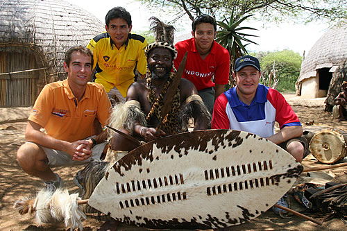 Jeroen Bleekemolen (Nederland), Alex Yoong (Maleisië), Zulu, Moreno Soeprapto (Singapore) en Tomas Enge (Tsjechië)