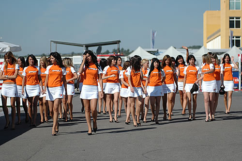 De gridgirls van International Formula Master in Valencia