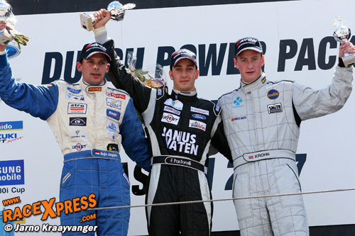 Het podium van race één
