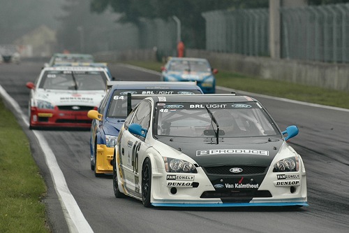Niels Hartvelt scheurt over het Belgische circuit