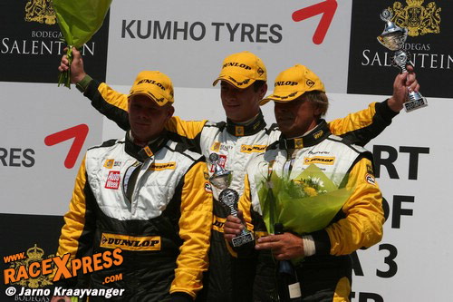 Tim Buijs op de hoogste trede van podium