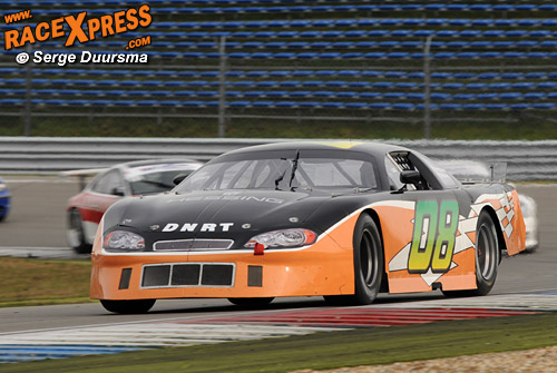 Super debuut Nascar V8 Silhouette met podium
