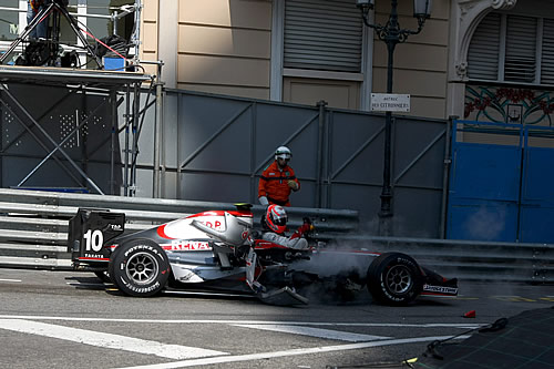 Kamui Kobayashi kwam in aanraking met Vitaly Petrov