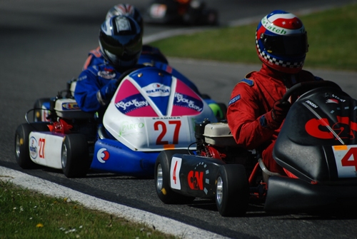 C2N, RAEK Racing met daar vlak achter Kombikart Ekart
