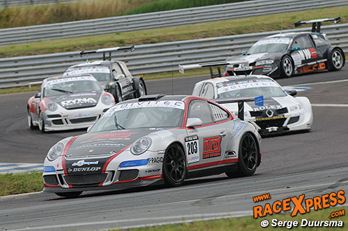 Veel gevechten in het begin van de race