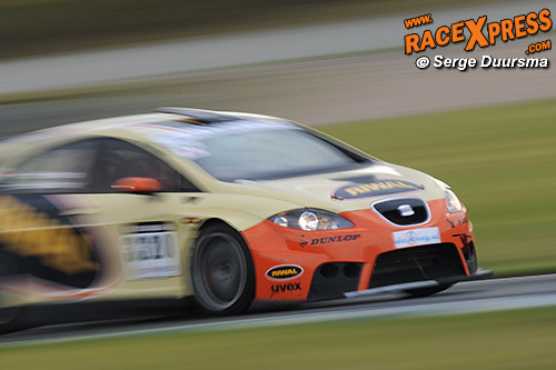 Seat Leon SuperCopa van Riwal Team Moreel