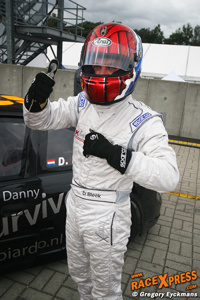 Thumbs Up bij Danny Bleek