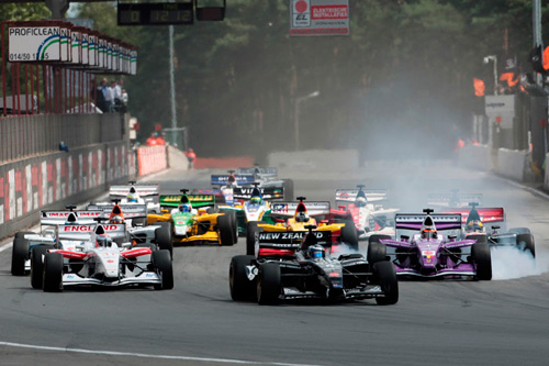 Chris van der Drift vertrok de eerste wedstrijd van pole position