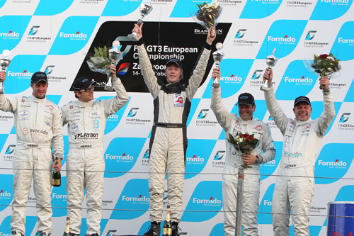 Rob Severs op de hoogste trede van het podium