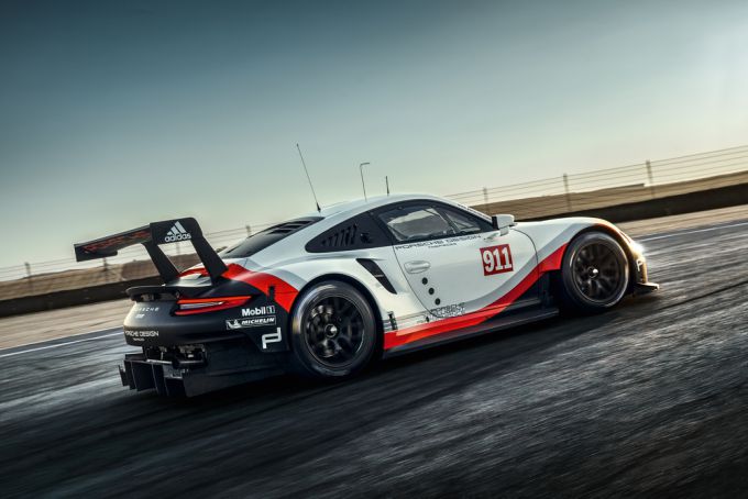 911 (991) RSR 2017 rechter zijkant