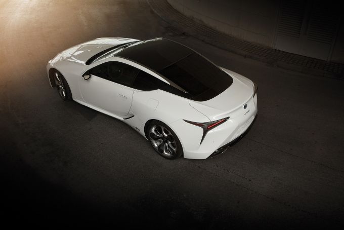Lexus