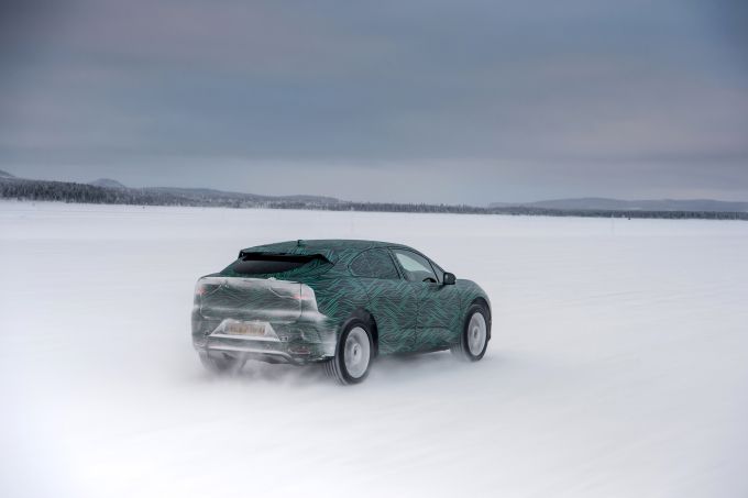 Snelle Jaguar I-Pace laadt snel op