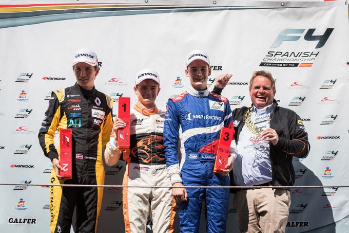 Bent Viscaal succesvol in de Formule 4