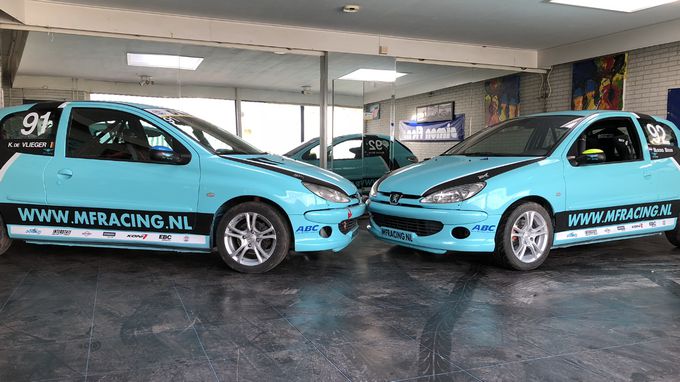 Opvallende livery MF Racing