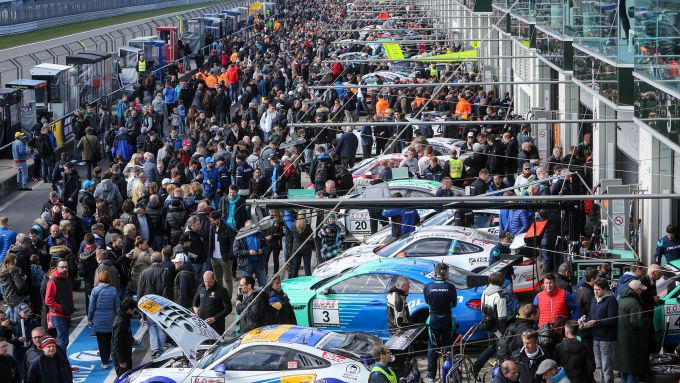 VLN Groene Hel de Nordschleife van de Nürburgring
