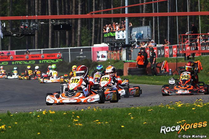 Mike van Vugt op weg naar overwinning