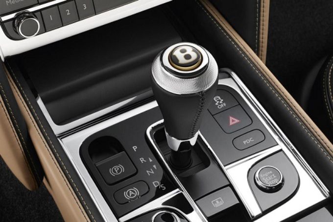 Bentley viert honderdjarig bestaan met unieke Centenary Specification