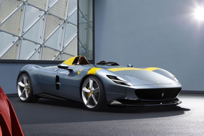 Ferrari onthult Monza SP1 en SP2