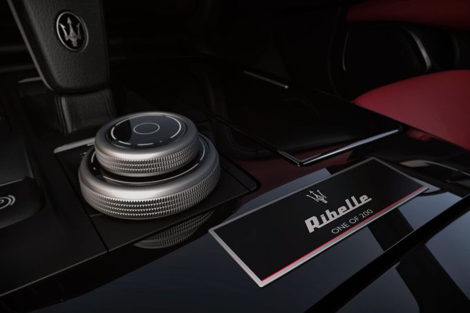 Maserati introduceert de nieuwe Ghibli Ribelle