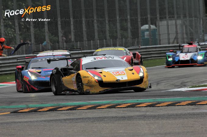 4H Monza Ferrari F488 nr 66 RX foto Peter Vader