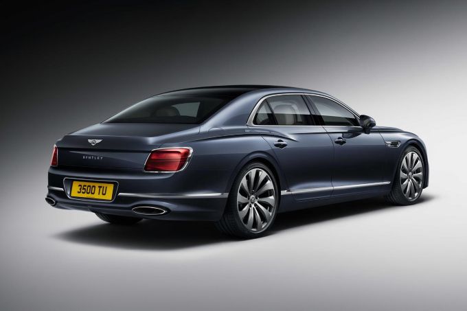 Bentley Flying Spur: Sportsedan & limousine in één