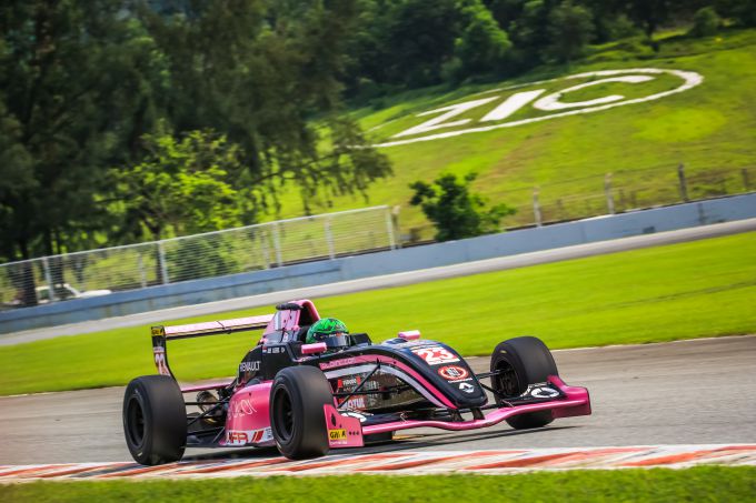 Joey Alders wint in China