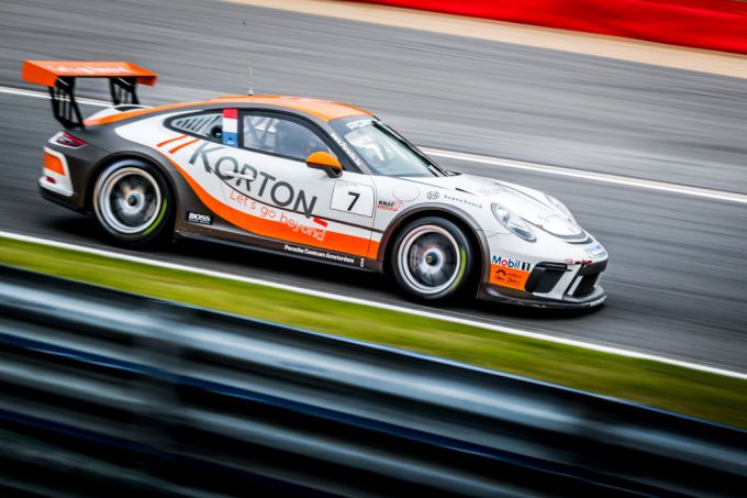Nederlands talent Loek Hartog jongste coureur ooit in actie in Porsche Supercup tijdens F1-weekend op Spa-Francorchamps