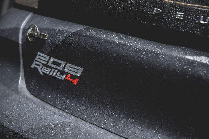 PEUGEOT SPORT presenteert 208 RALLY 4