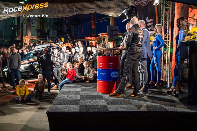 Tim en Tom Coronel presenteren The Beast 3.0 voor Dakar 2020