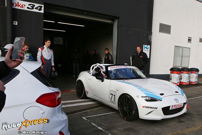 Mazda MX-5 Cup