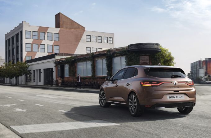 Renault onthult nieuwe MEGANE en MEGANE E-TECH Plug-in