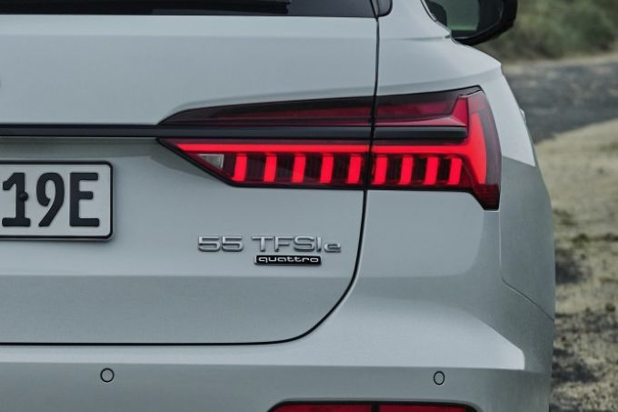 Audi A6 Avant 55 TFSI e quattro Competition