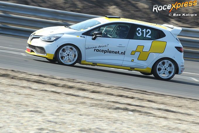 RX680 Team Bleekemolen met klassezege van start op vernieuwd Circuit Zandvoort