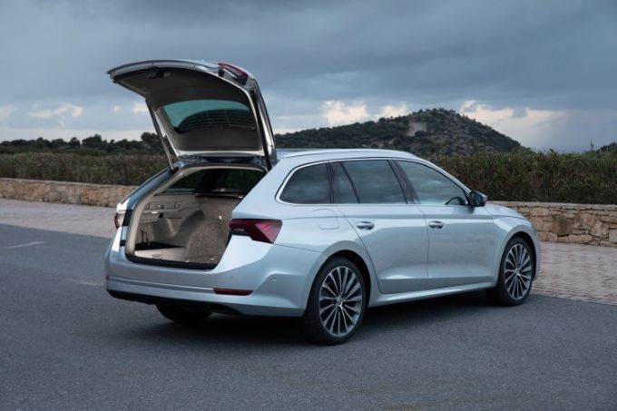ŠKODA introduceert nieuwe OCTAVIA als First Edition
