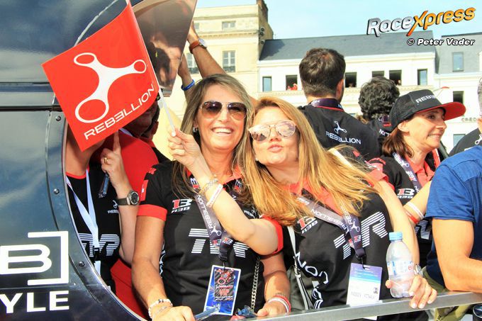 Rebellion fans We love you RX foto Peter Vader