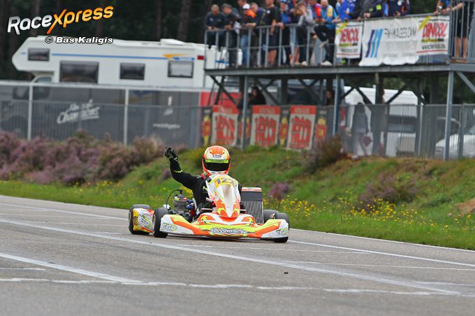 weer karten op de kartbaan in Genk