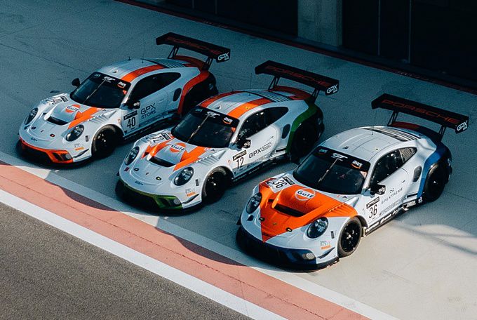 Drie verschillende uitvoeringen van legendarische 50-jarig jubileum-kleurstelling voor de drie GPX Racing Porsches