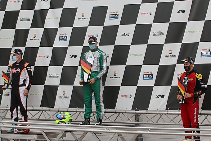 Xander Przybylak podium