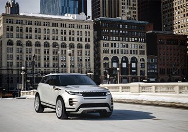 Nieuwe uitvoeringen en geavanceerde technologie voor Range Rover Evoque en land Rover Discovery Sport
