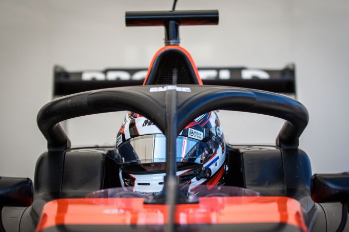 Kampioenschapspunt voor Richard Verschoor op Monza na inhaalrace vanaf plek 27