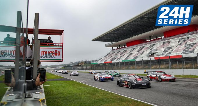 12H Mugello 10_startopstelling