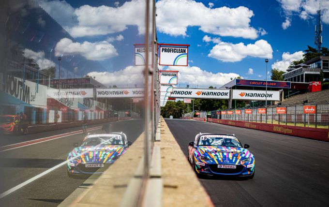 Mazda MX-5 Cup