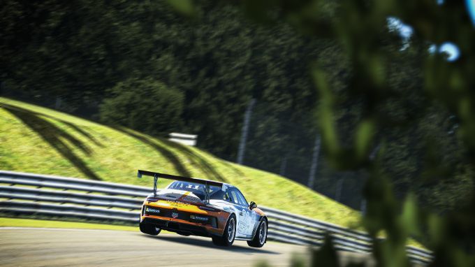 Porsche24 driven by Redline-Max Benecke Nürburgring-Nordschleife 2