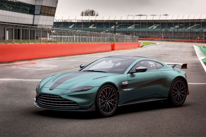 Aston Martin Vantage F1® Edition 3