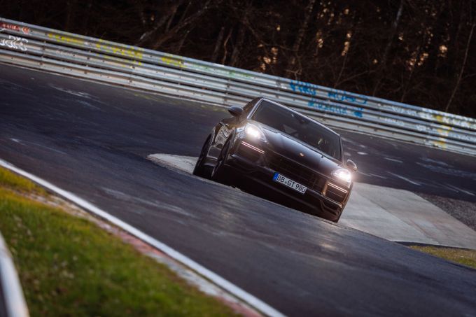 Cayenne breekt record op Nürburgring-Nordschleife 2