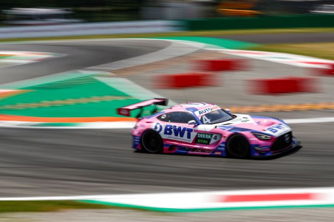 Maximilian_GYtz_GER_Mercedes-AMG_Team_HRT