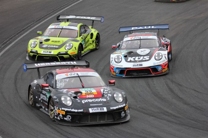 ADAC GT Masters Porsches Gerlachbocht